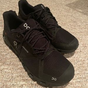 Ladies On Waterproof Running Shoes